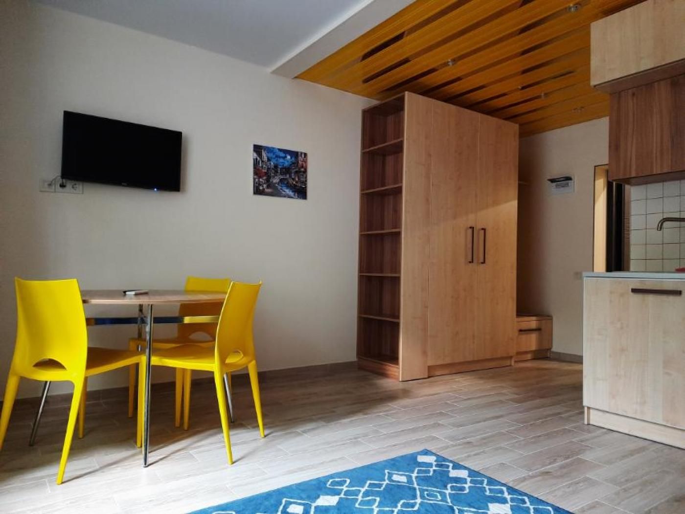Cozy Studio Apartment in Club House with Modern Design