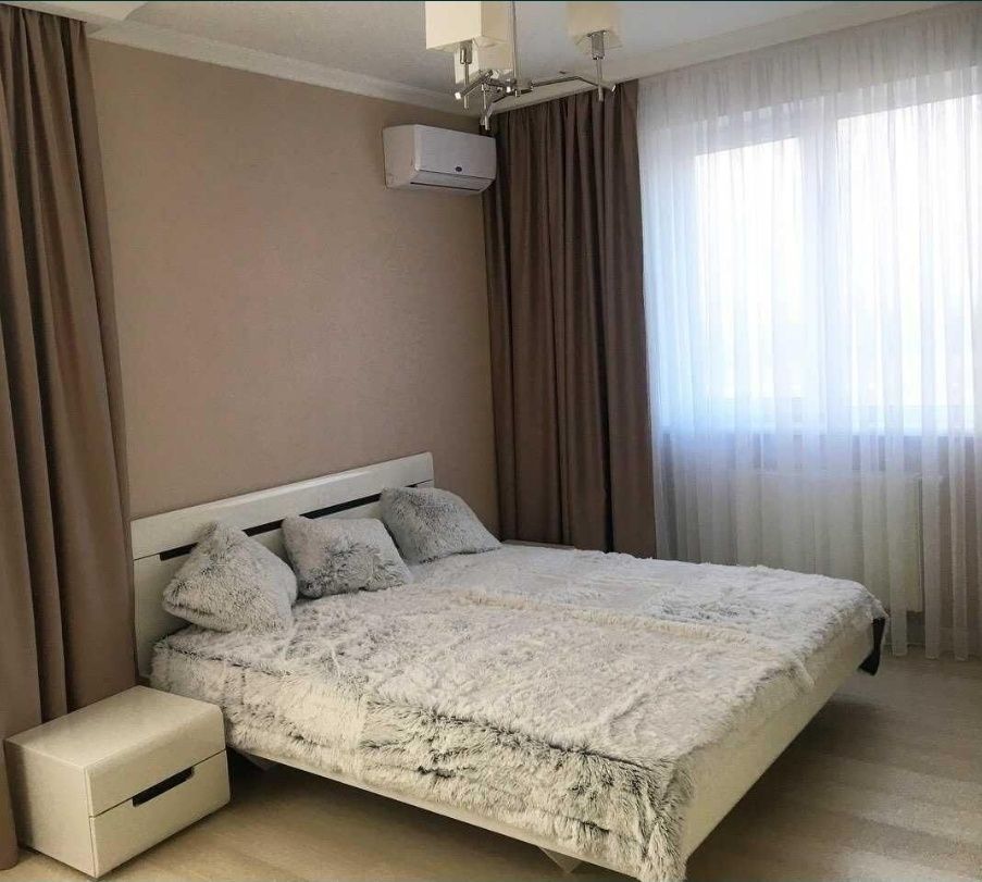 2-Room Apartment on Akademicheskaya Street, Suitable for Single Tenant