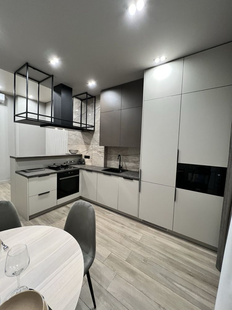 Spacious Two-Room Apartment with River View in Budapest Complex