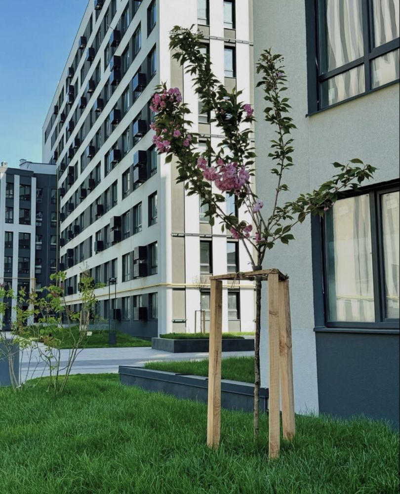 Spacious 1-bedroom apartment in Greenville Park Lviv, first rental