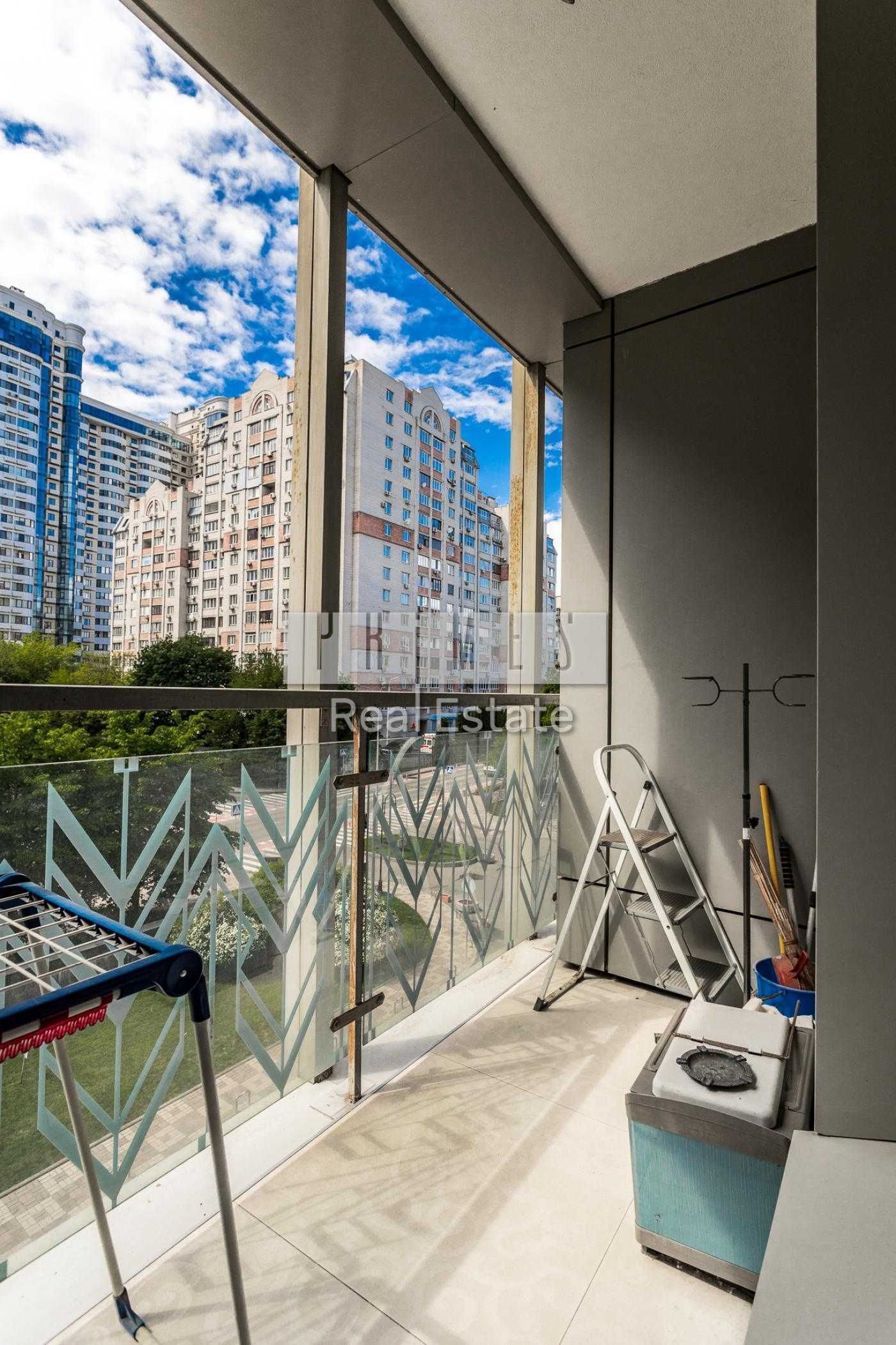 2-Bedroom Apartment in Novopecherski Lipki Residential Complex