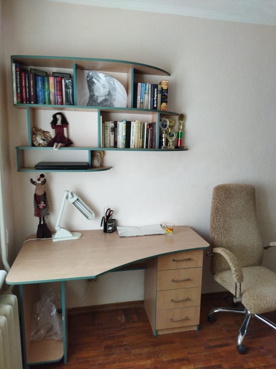 3-Room Apartment in Lazurnyi District