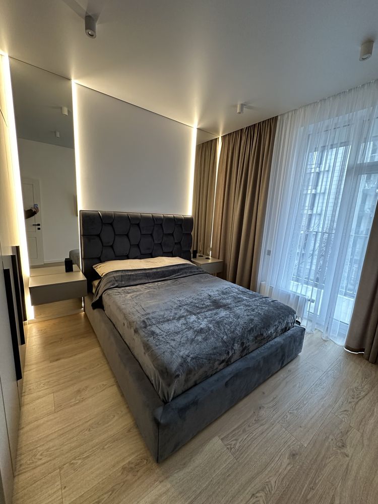 1-bedroom apartment in historical city center with designer renovation
