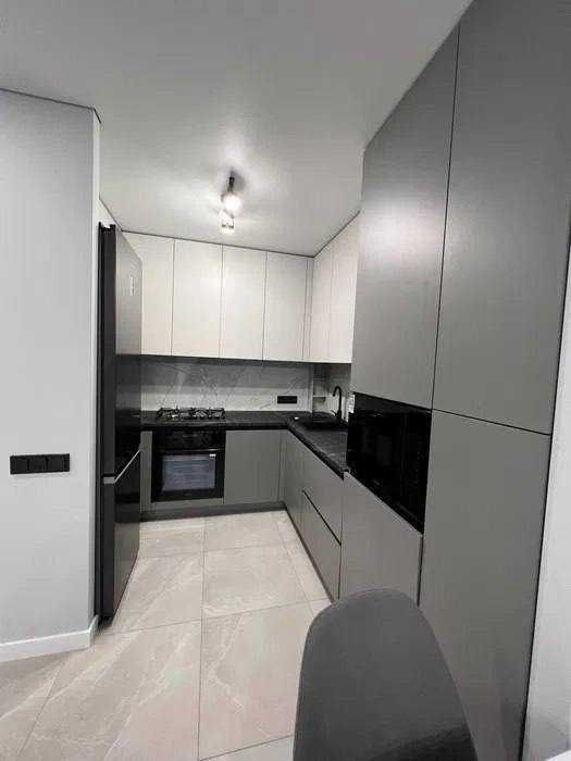 Modern 2-Room Apartment with Smart Features and Full Furnishing
