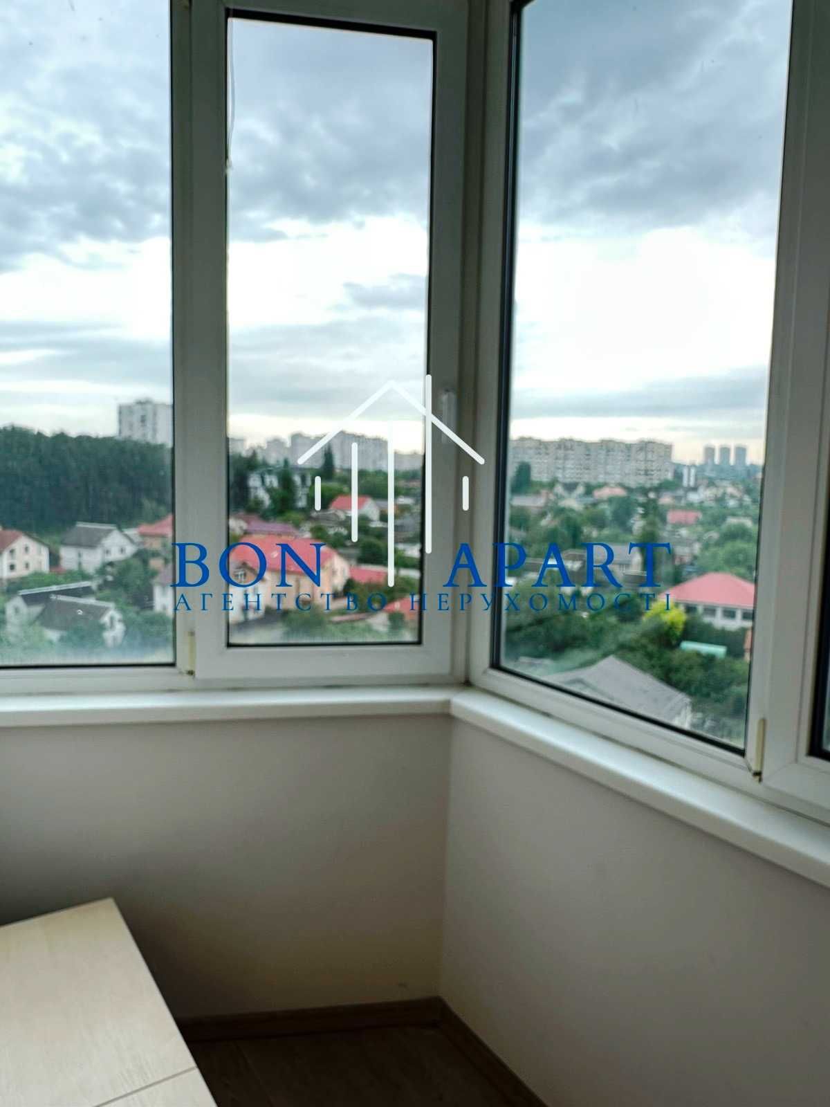 Spacious Apartment with Euro Renovation near Lake and Forest