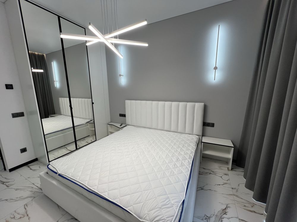 Fully Furnished Premium Apartment in Sherwood Residential Complex