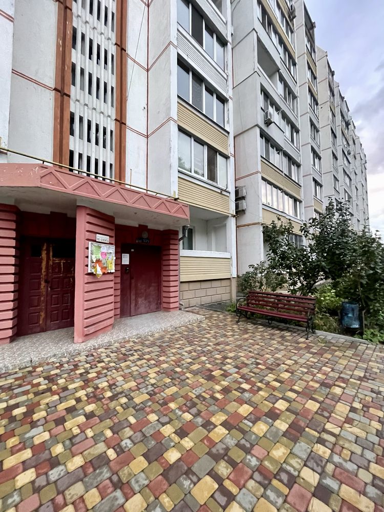 1-Bedroom Apartment in Vyshneве, Svyatoyuriivska Street