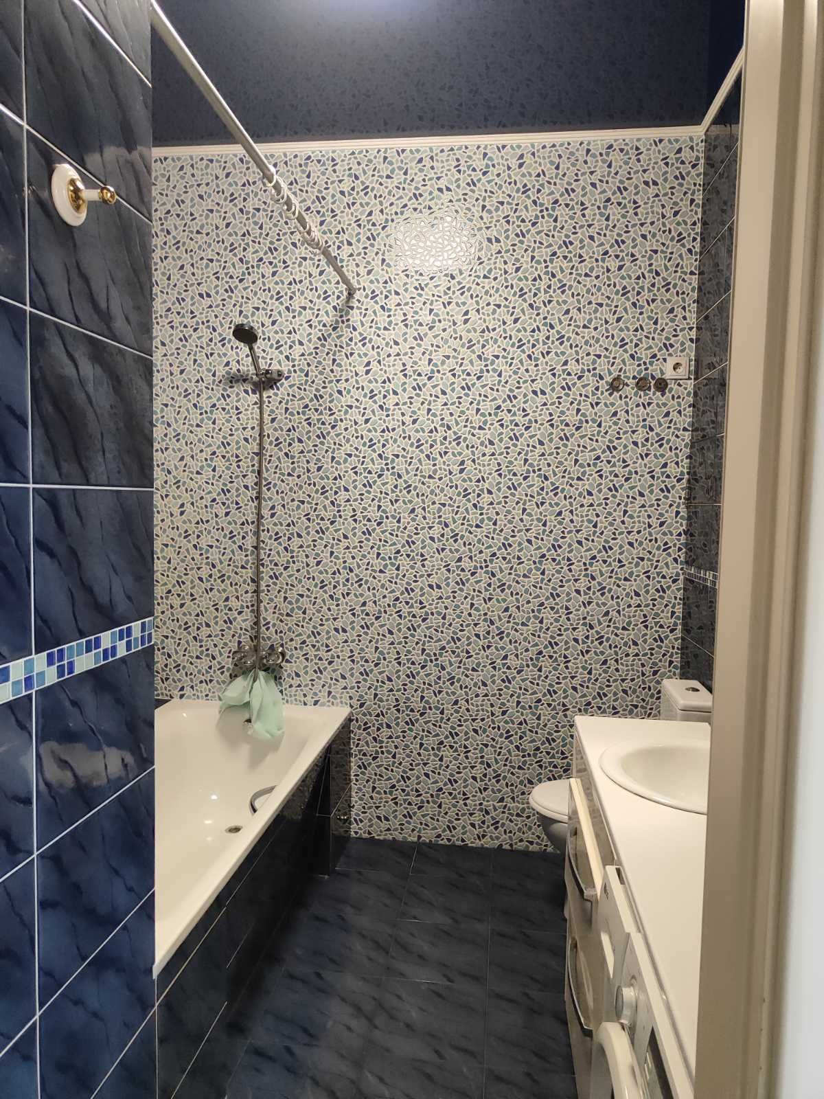 2-Bedroom Apartment near the Sea with Panoramic Windows