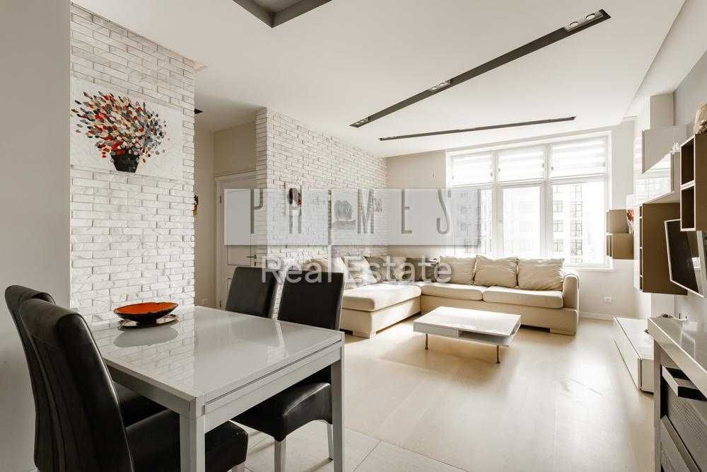 2-Bedroom Apartment in Novopecherski Lipki Complex