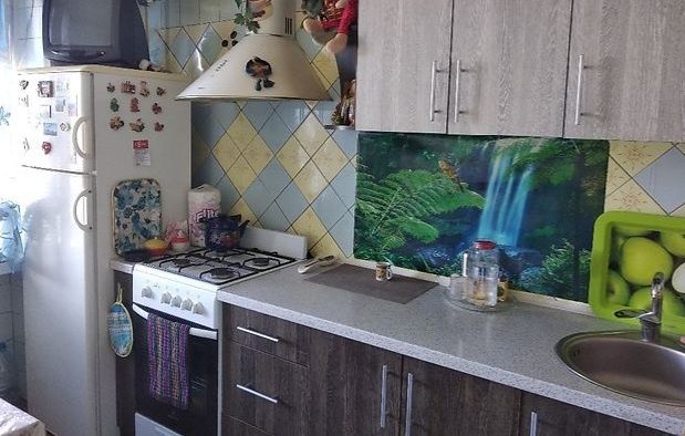 Room in 2-bedroom apartment with utilities included