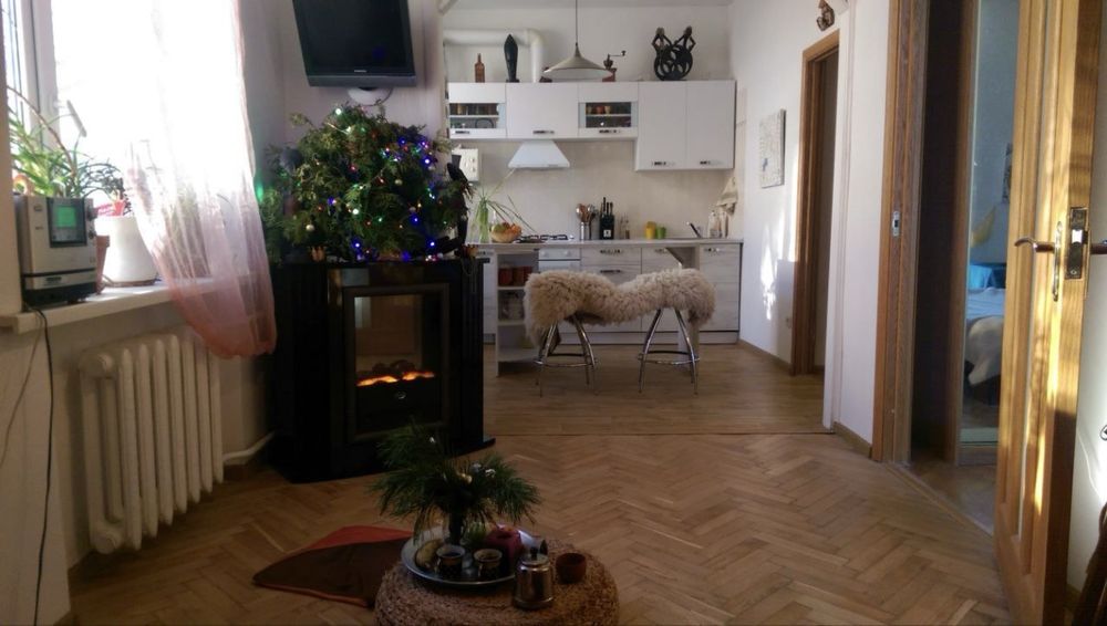 Cozy Two-Room Apartment Near City Center on Yurii Illienka Street