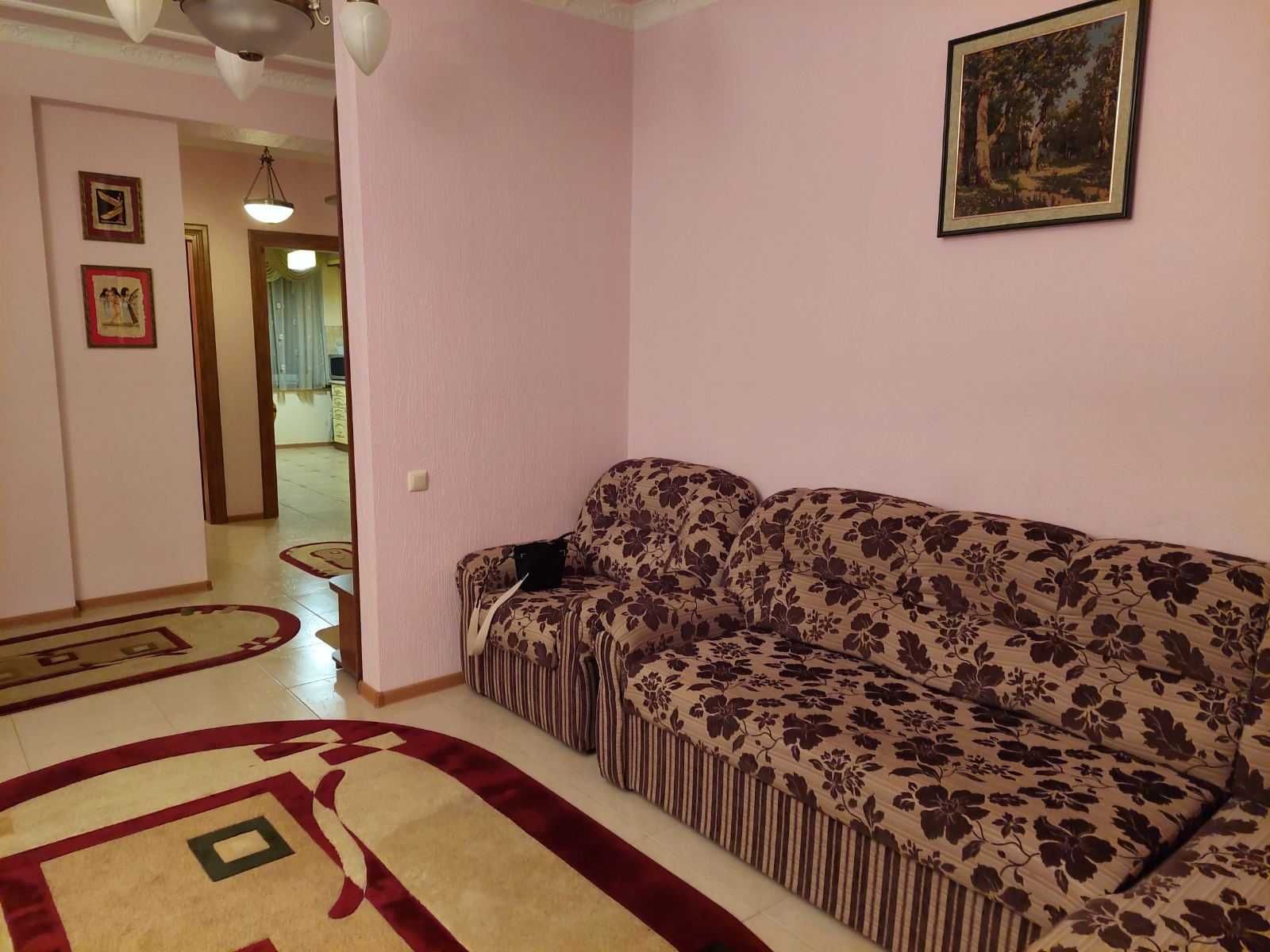 2-Room Apartment in Truskavets City Center