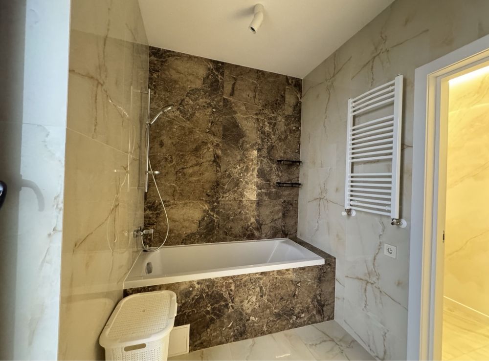 Stylish 2-Room Apartment in New Building with Studio Kitchen and Bedroom