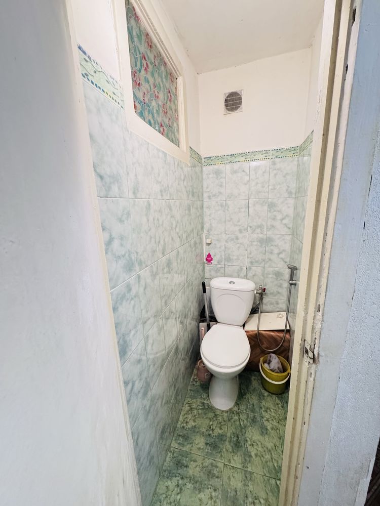 2-Room Apartment in Irpin, Sadova Street, 4/5 Floor