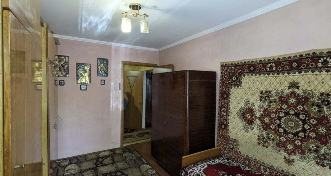 Two-room apartment in Rozvygovo area near school and infrastructure