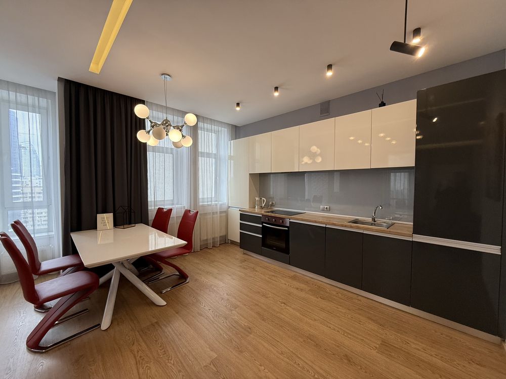 Modern 115m² Apartment with Two Bedrooms, Designer Interior