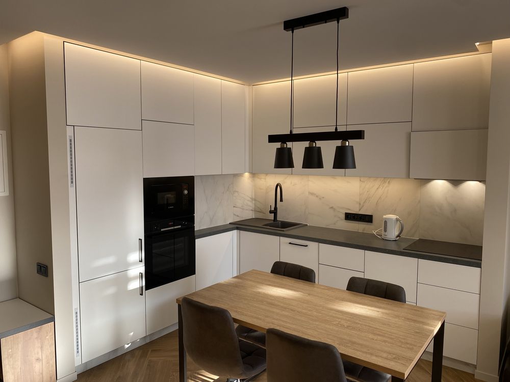 Fully Equipped Modern Apartment with Premium Features