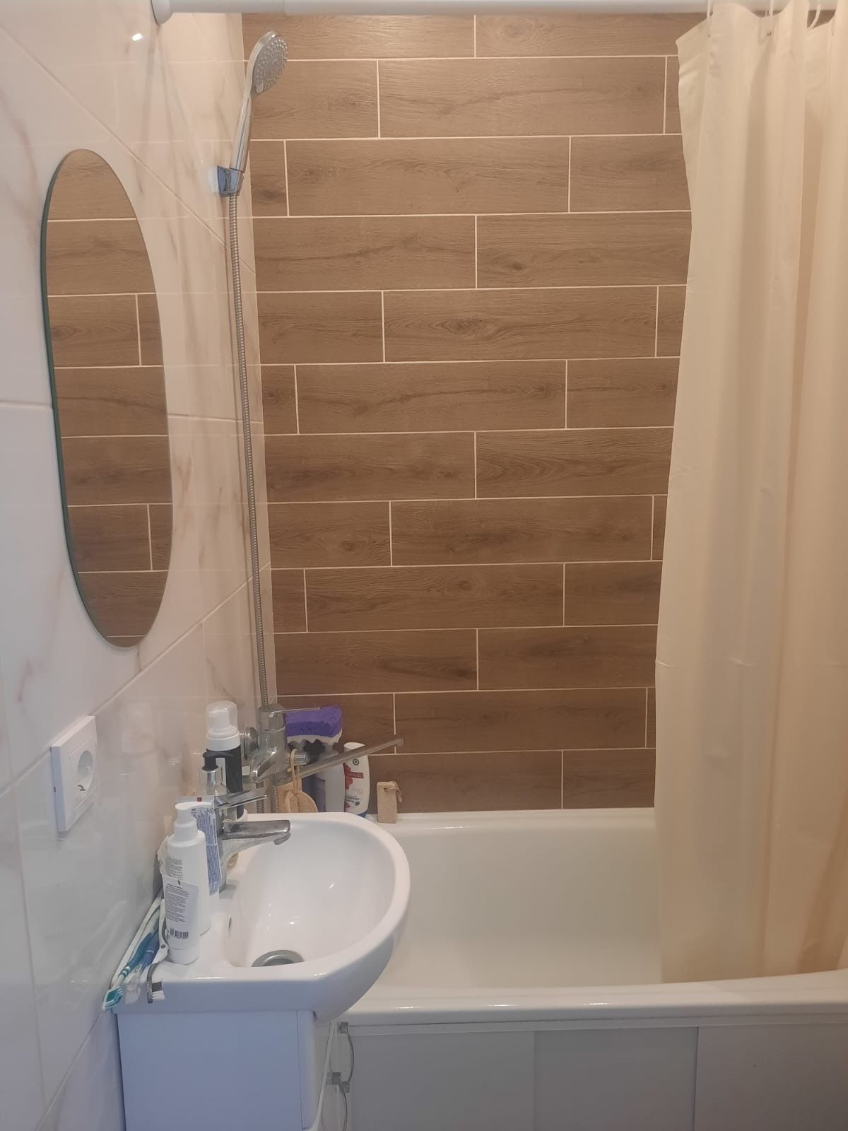 Modern Studio Apartment with All Utilities Included