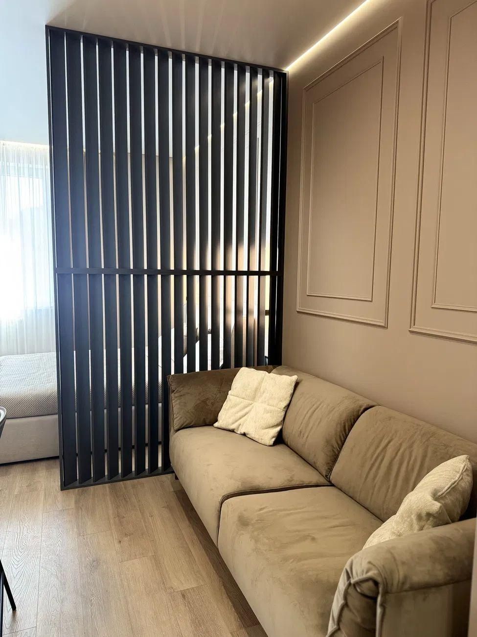 1-Bedroom Apartment in Delmar Complex near Zvirinetska Metro