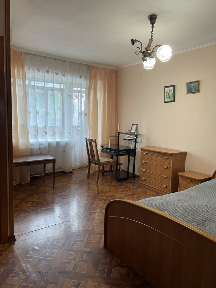 1-Bedroom Apartment in Chabany with Amenities