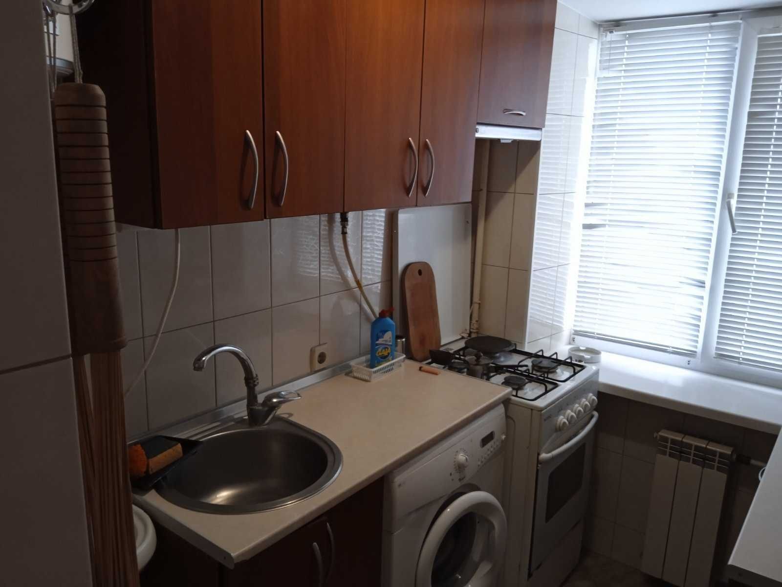 Modern 1-Bedroom Apartment Near Zverynetska Metro