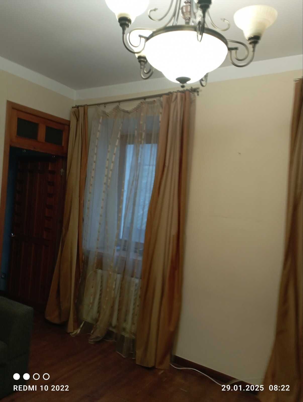 Spacious 2-Bedroom Apartment with Kitchen and Balcony