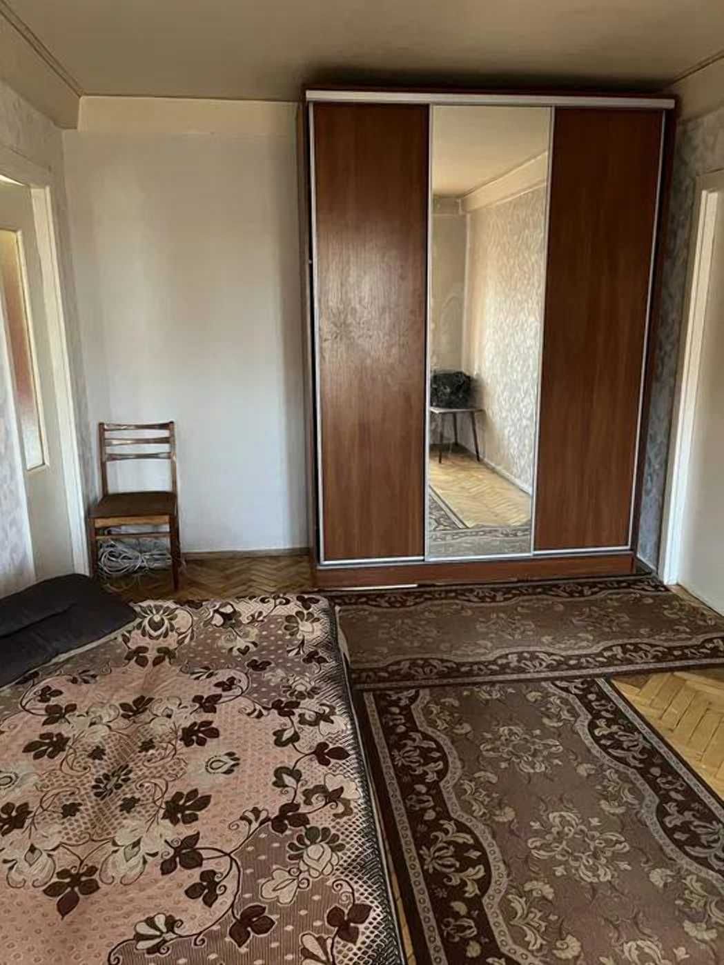 Cozy 1-room apartment near Syrets metro, with balcony and essential appliances
