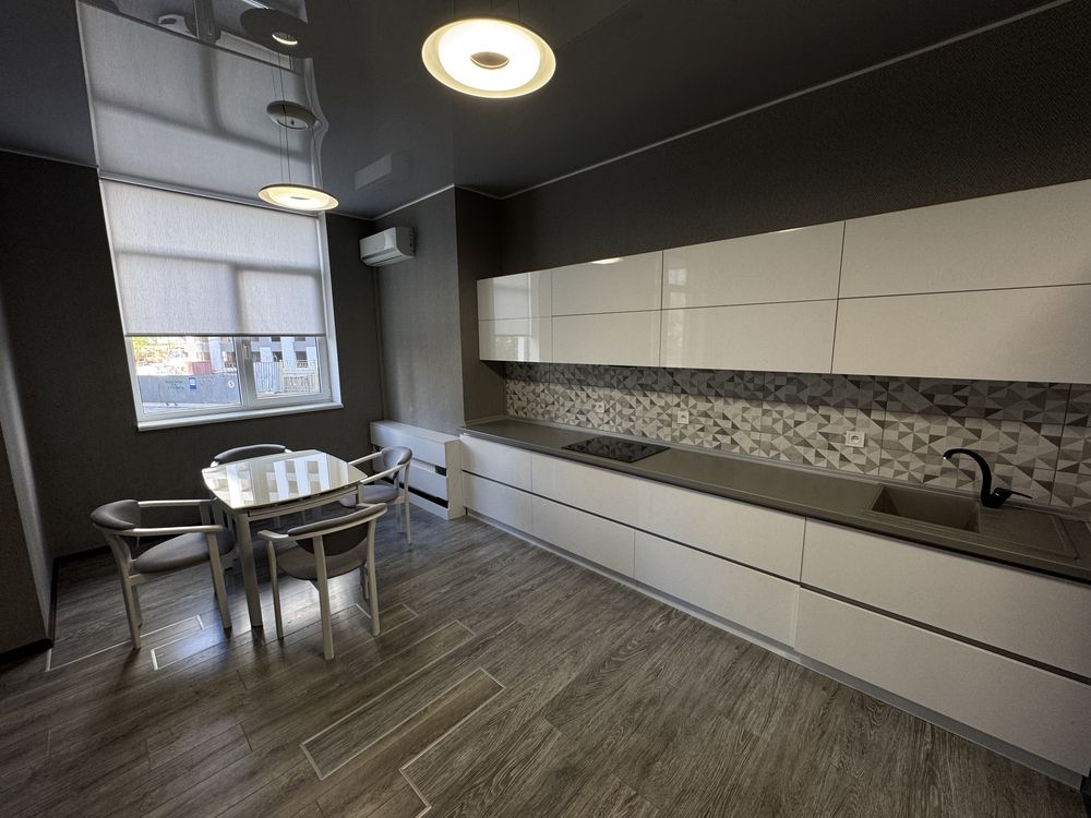 Spacious and Modern Apartment in Arkadia with Sea Proximity