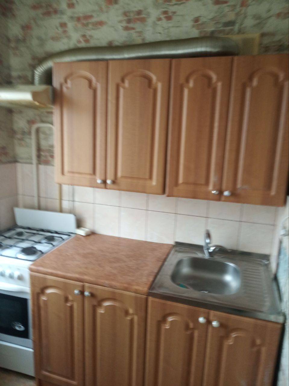 1-Room Apartment on Shchorsa Street, Near PrivatBank