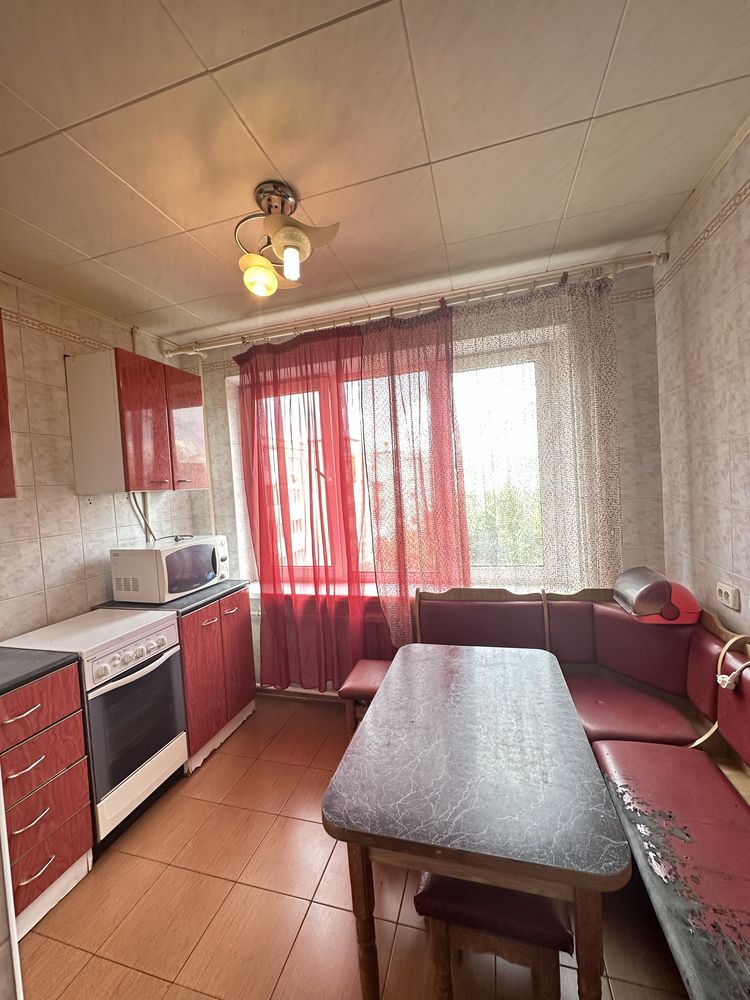 3-Room Apartment on Malyshka Street, Near Darnytsya Metro