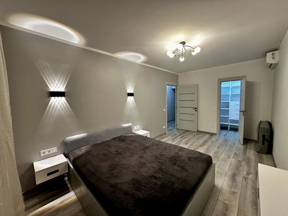 Modern apartment near Arena Lviv with designer renovation and panoramic windows