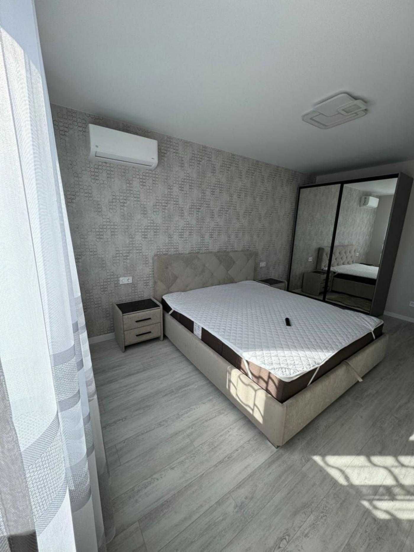 Modern 1-Bedroom Apartment with Underground Parking