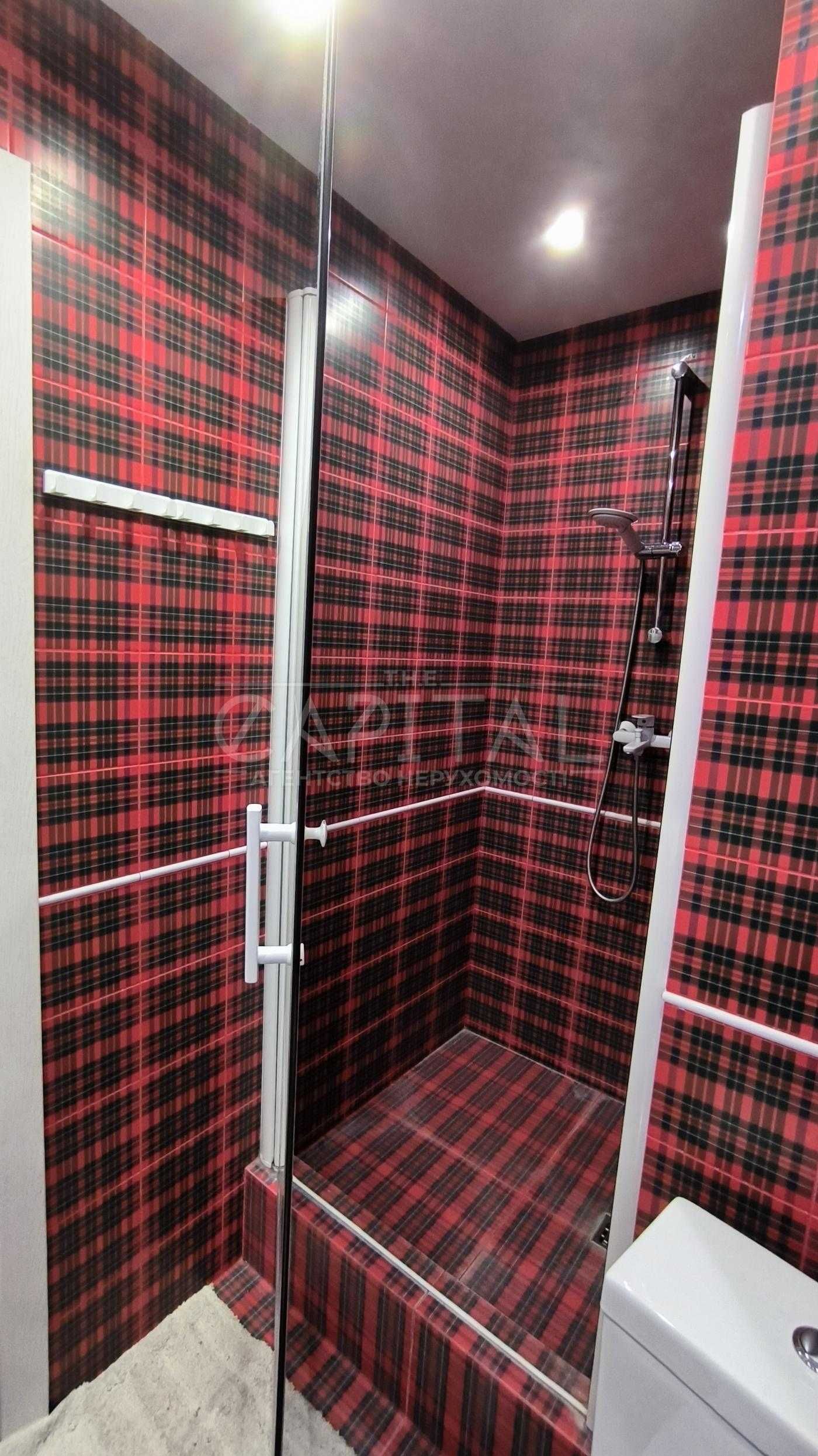 Spacious 1-Bedroom Apartment near Pechersk Metro with Designer Interior