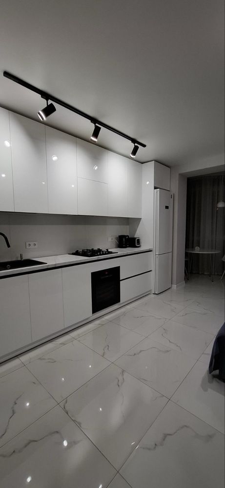 River Park-тағы 2 бөлмелі пәтер: Кең, Қазіргі заманғы, Толық жабдықталған