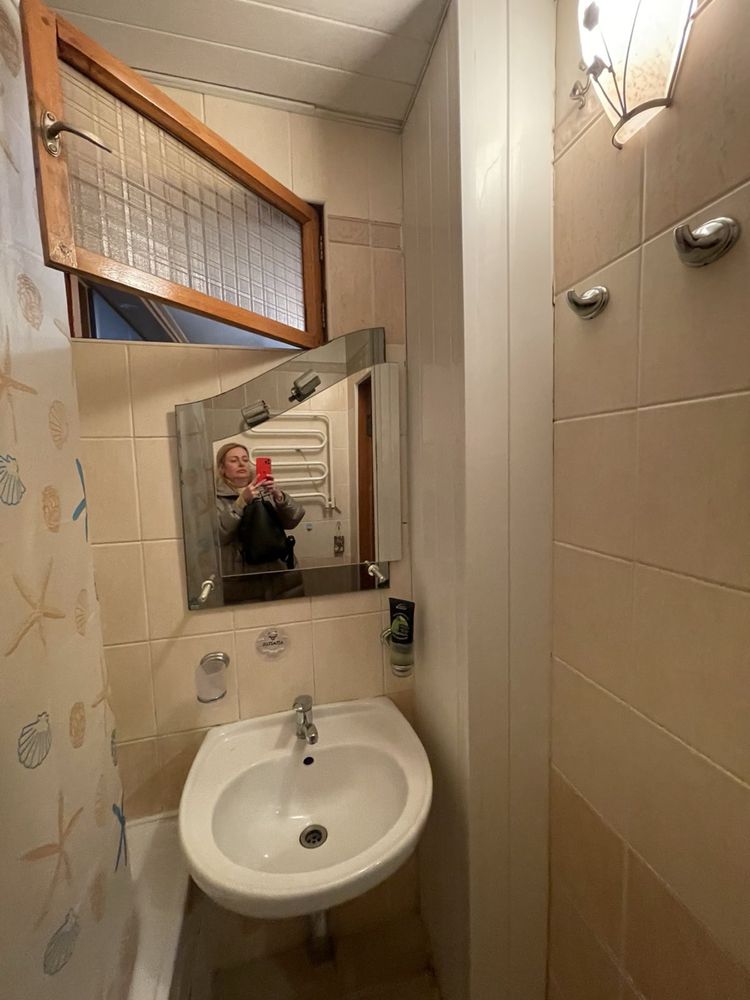 Cozy 1-Bedroom Apartment near Korchtovicha Square and Bus Station