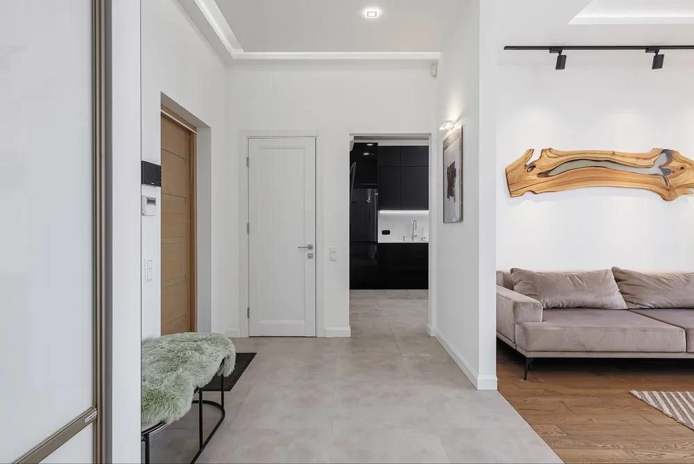 2-Room Apartment with Terrace and Balcony in New Building