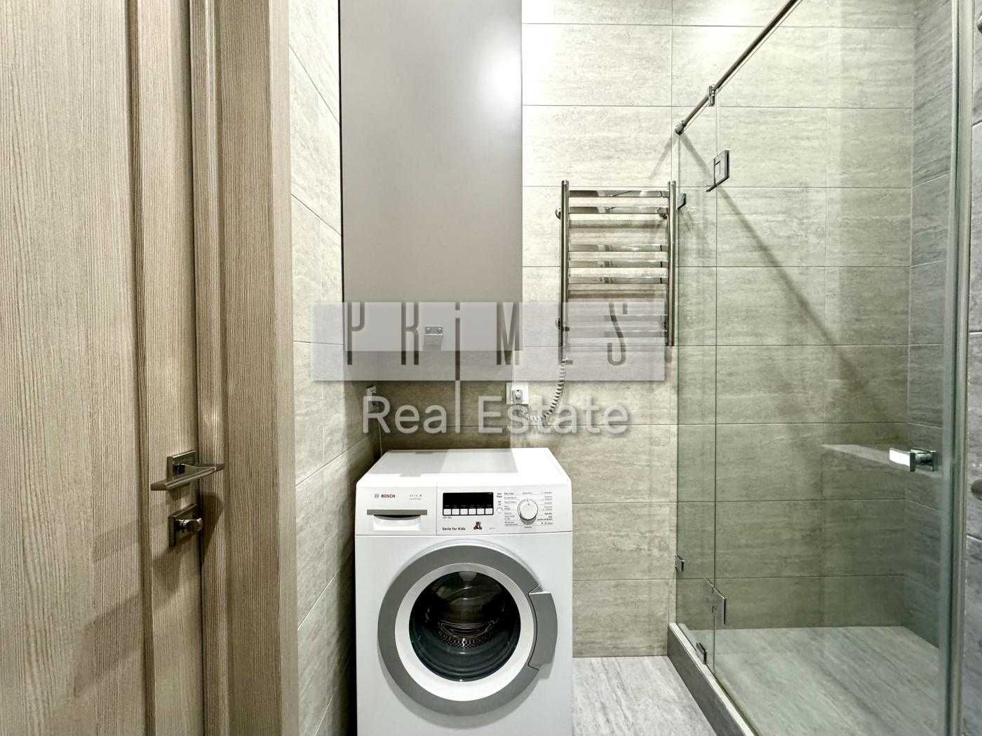 Modern 2-Room Apartment in Novopecherski Lipki Complex