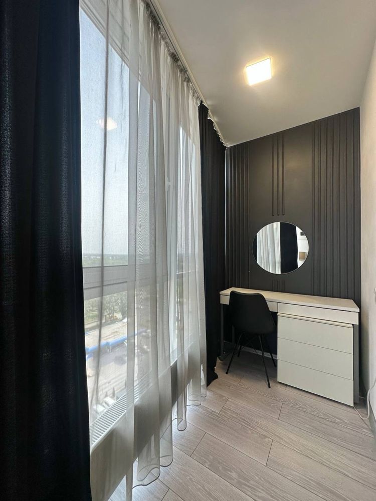 Простора квартира 65 м2 у житловому комплексі River Park