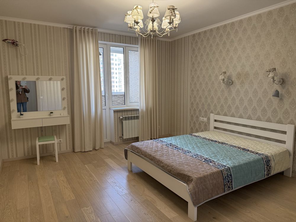 Spacious 2-bedroom apartment in Parkovyi Complex
