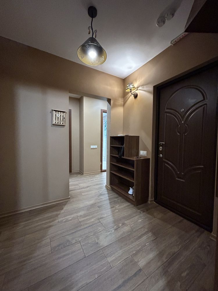 2-Room Apartment near Osokорки Metro, Fully Equipped