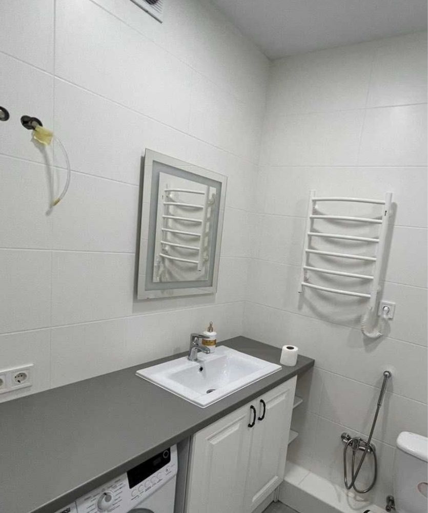 New Euro Two-Room Apartment with Separate Bedroom in Arkadia