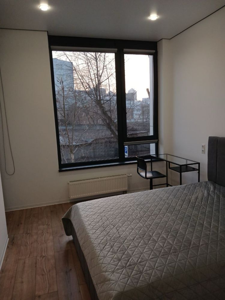 Modern Apartment with Terrace in UNIT HOME