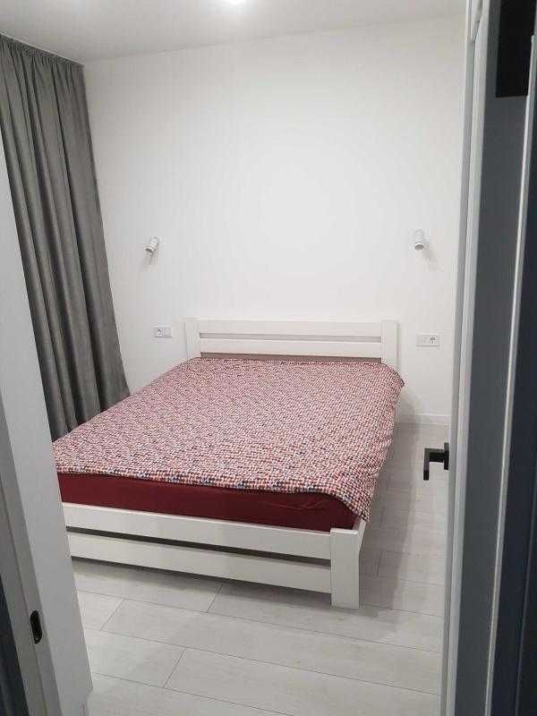 Modern 2-Bed Apartment Near Railway Station
