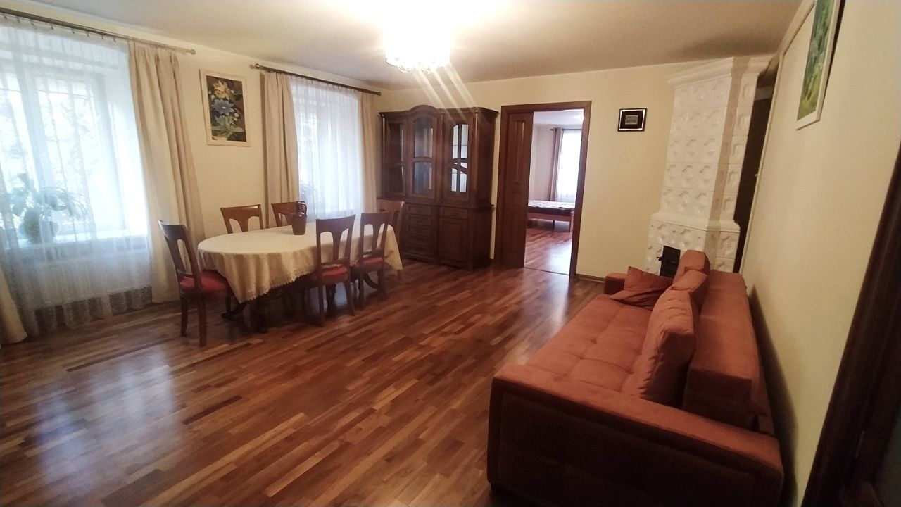 2-Room Apartment in City Center with Quality Renovation