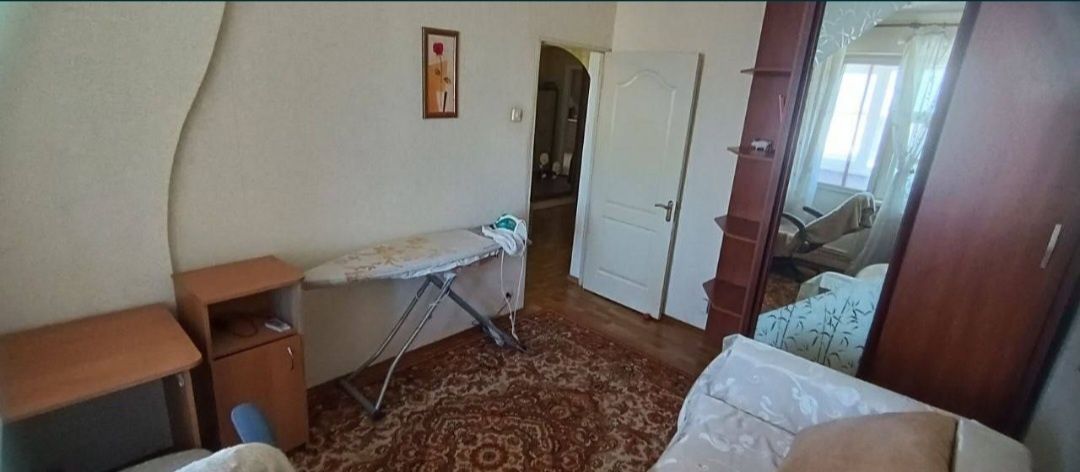 3-Room Apartment with Modern Renovation in Closed Yard Complex