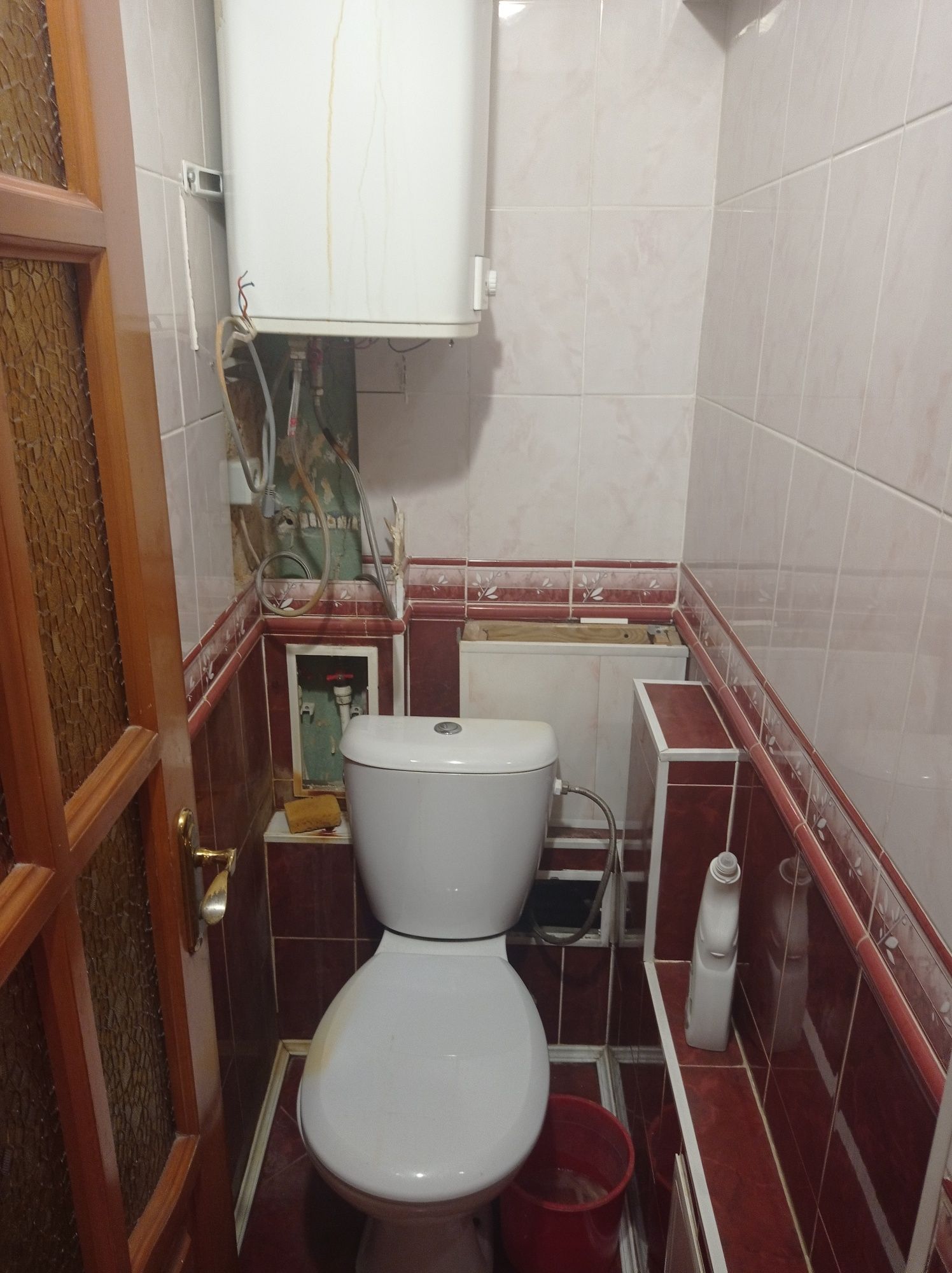 Two-room apartment in city center, 4th floor, with individual electric heating