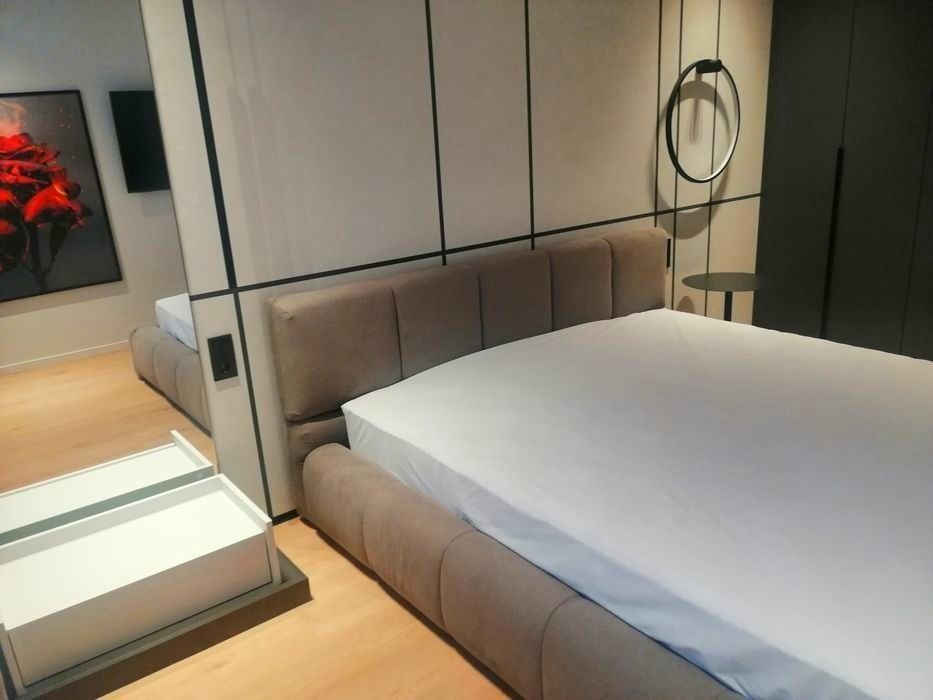 Spacious 2-Room Apartment in Prestigious District with Premium Interior