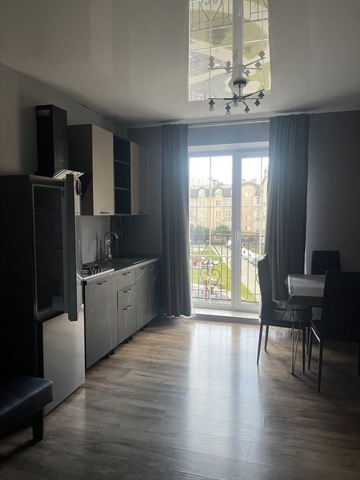 Fully Furnished Apartment with Gas Heating on Volodymyrska Street