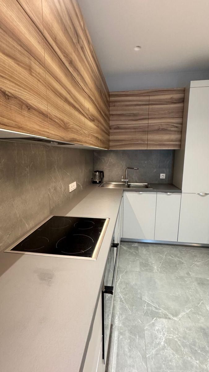 1-Bedroom Studio Apartment near Lybidska Metro, Pechersk District