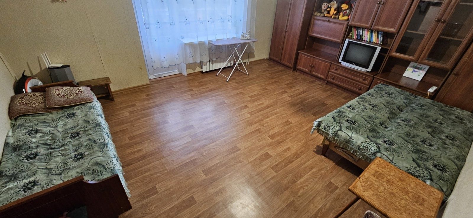 One-bedroom apartment with amenities on Cosmos